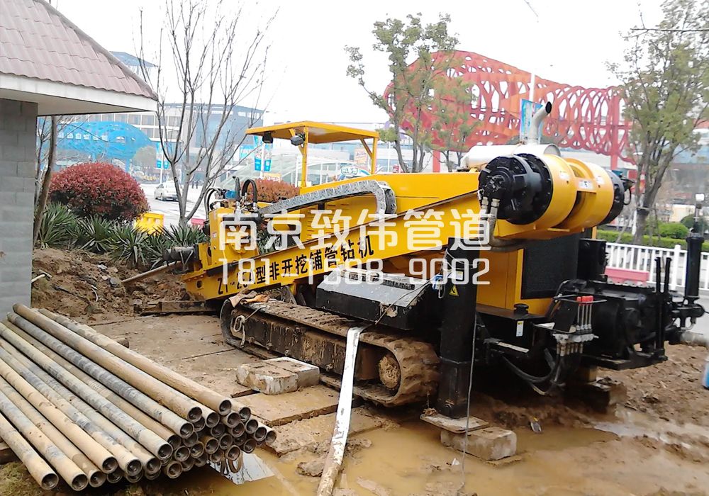 三步两桥拉管置换管道